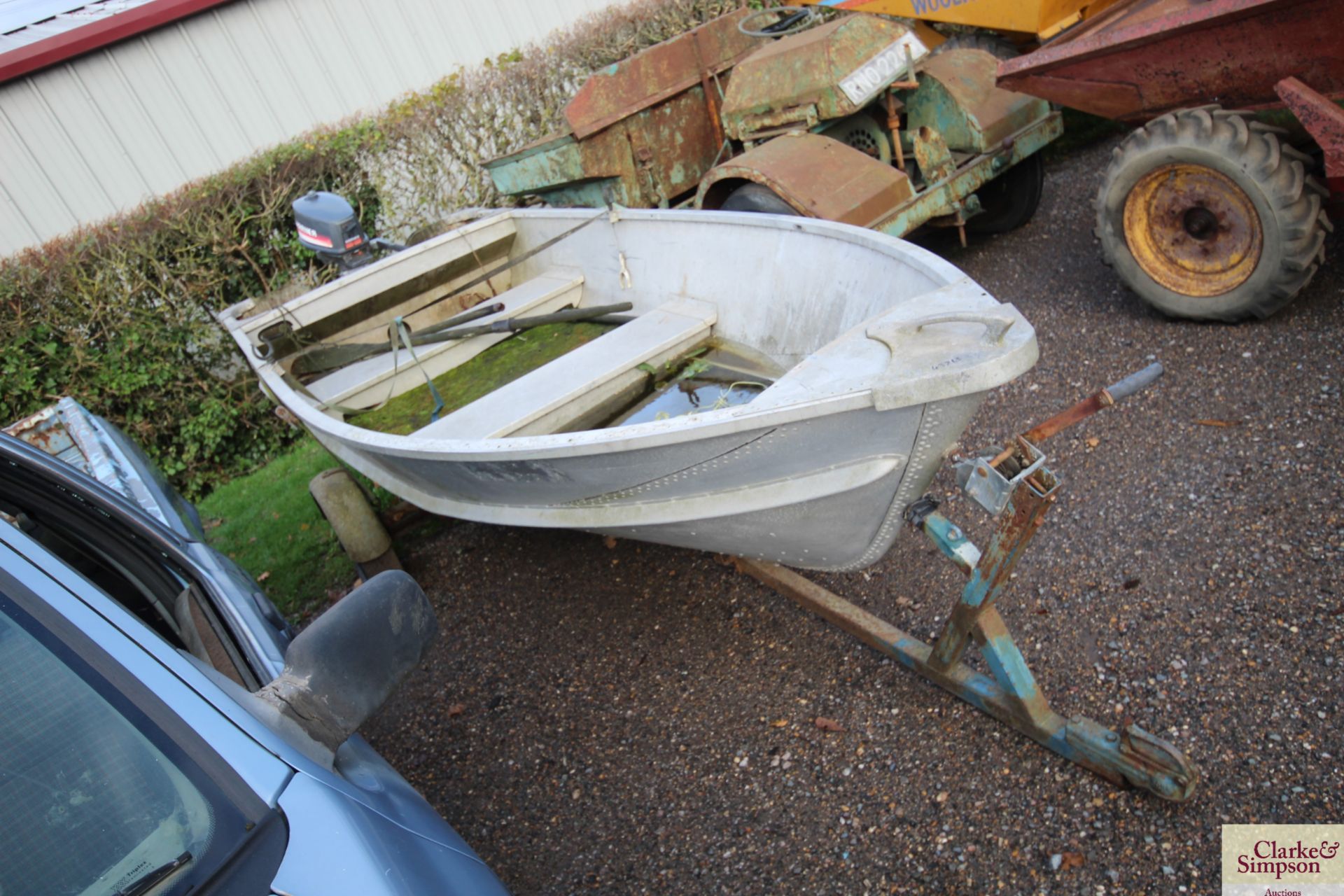 14ft aluminium boat. With Mariner 4HP outboard and trailer. - Image 2 of 13