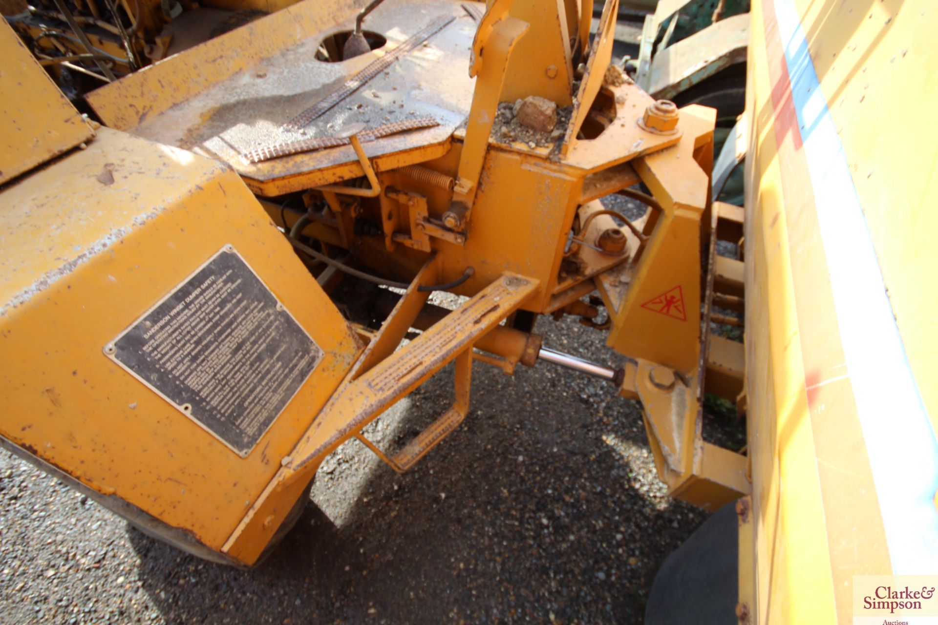 Sanderson Winget 4B 2500 2.5T 4WD dumper. 11.5/80-15.8 wheels and tyres. - Image 9 of 23