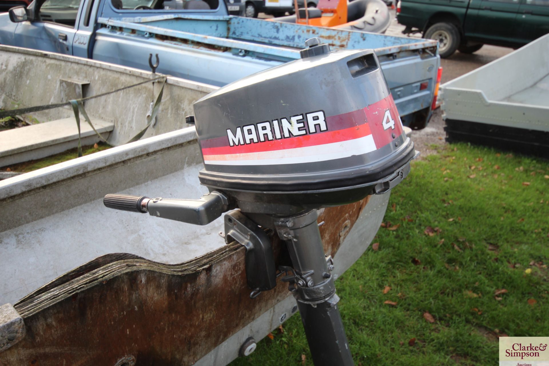 14ft aluminium boat. With Mariner 4HP outboard and trailer. - Image 11 of 13