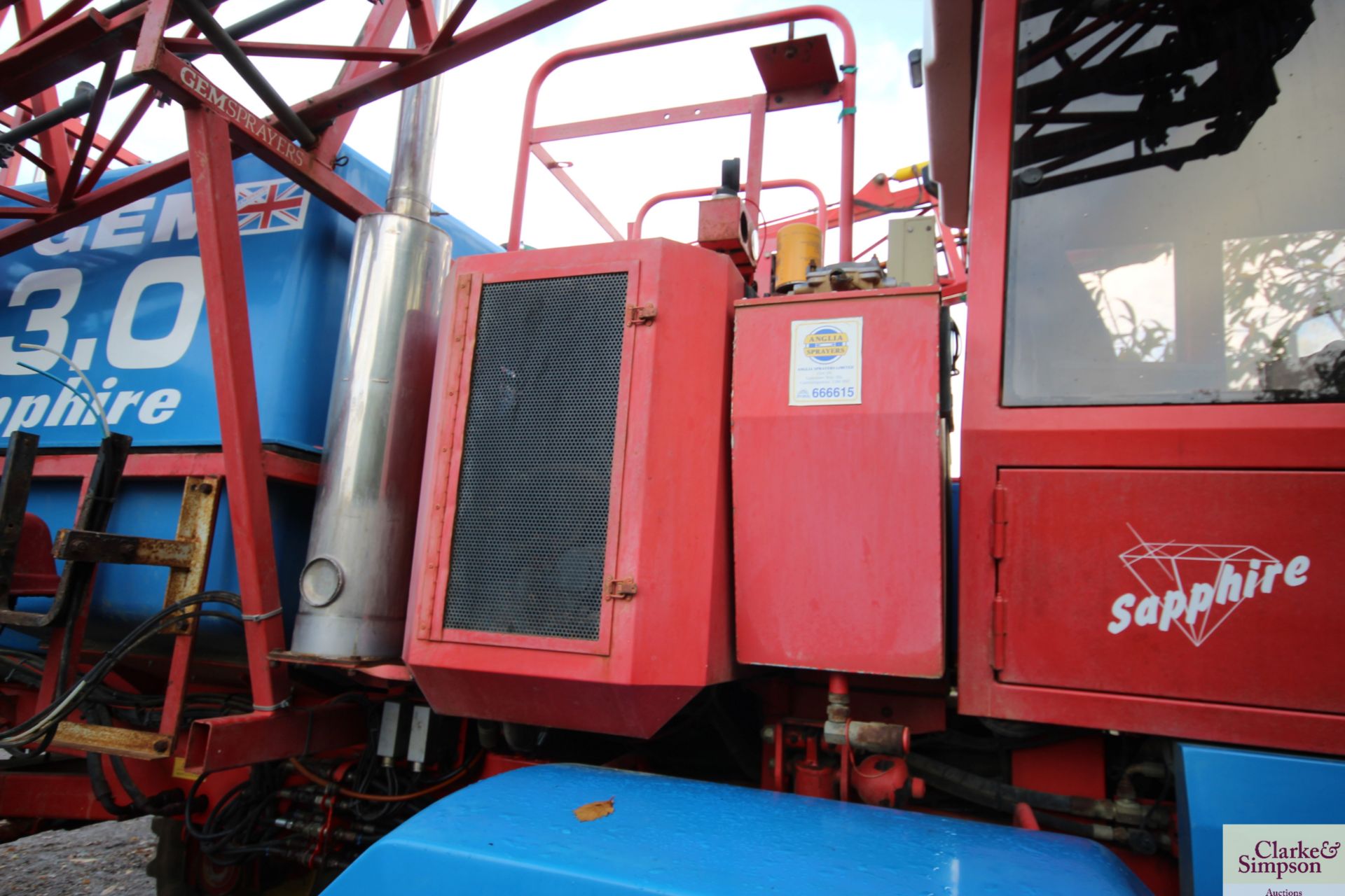 Gem Sapphire 3000 24m 4WD self-propelled sprayer. Registration P566 XFW. Date of first - Image 13 of 64