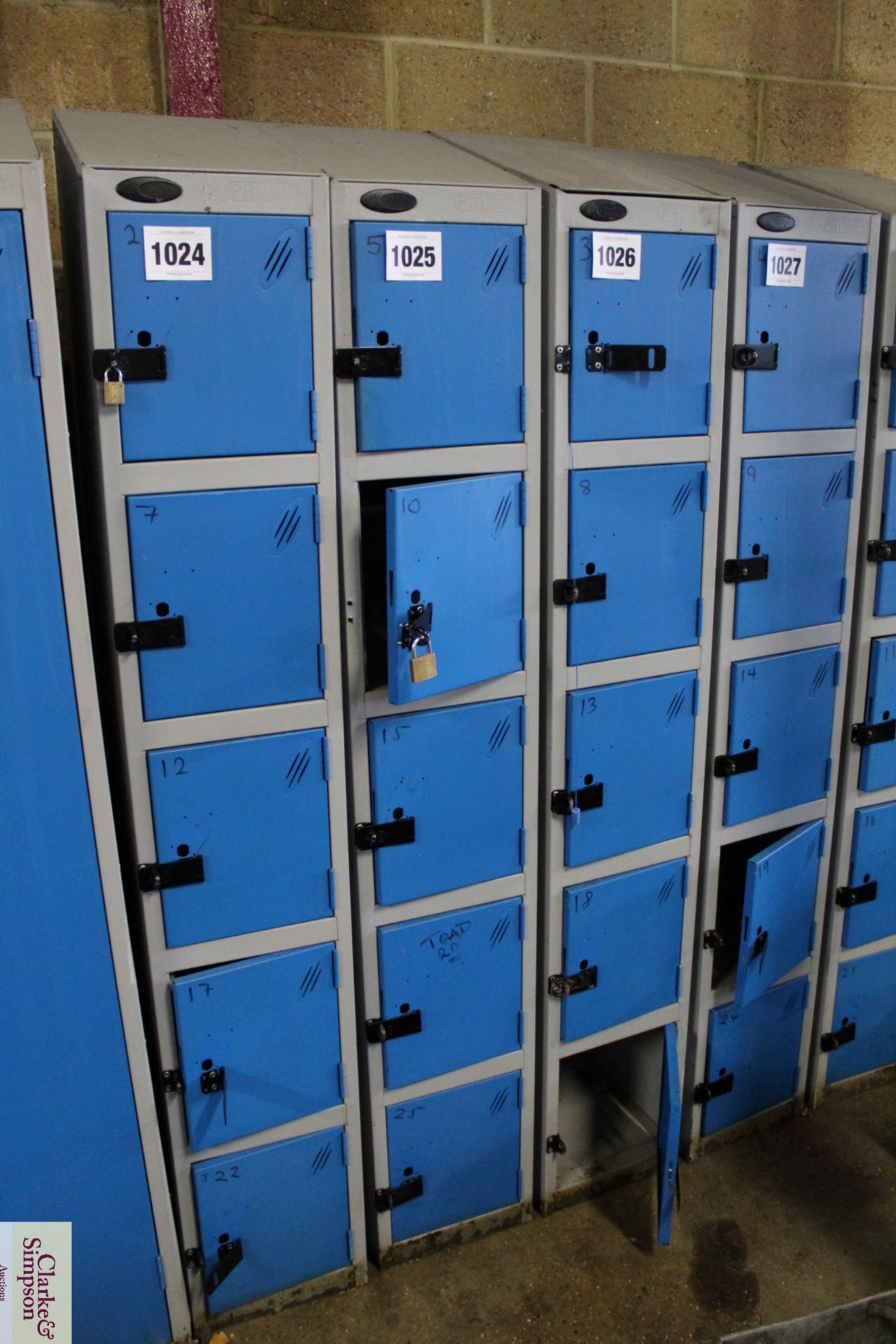 5x lockers. For sale on behalf of Sutton Hoo Produ