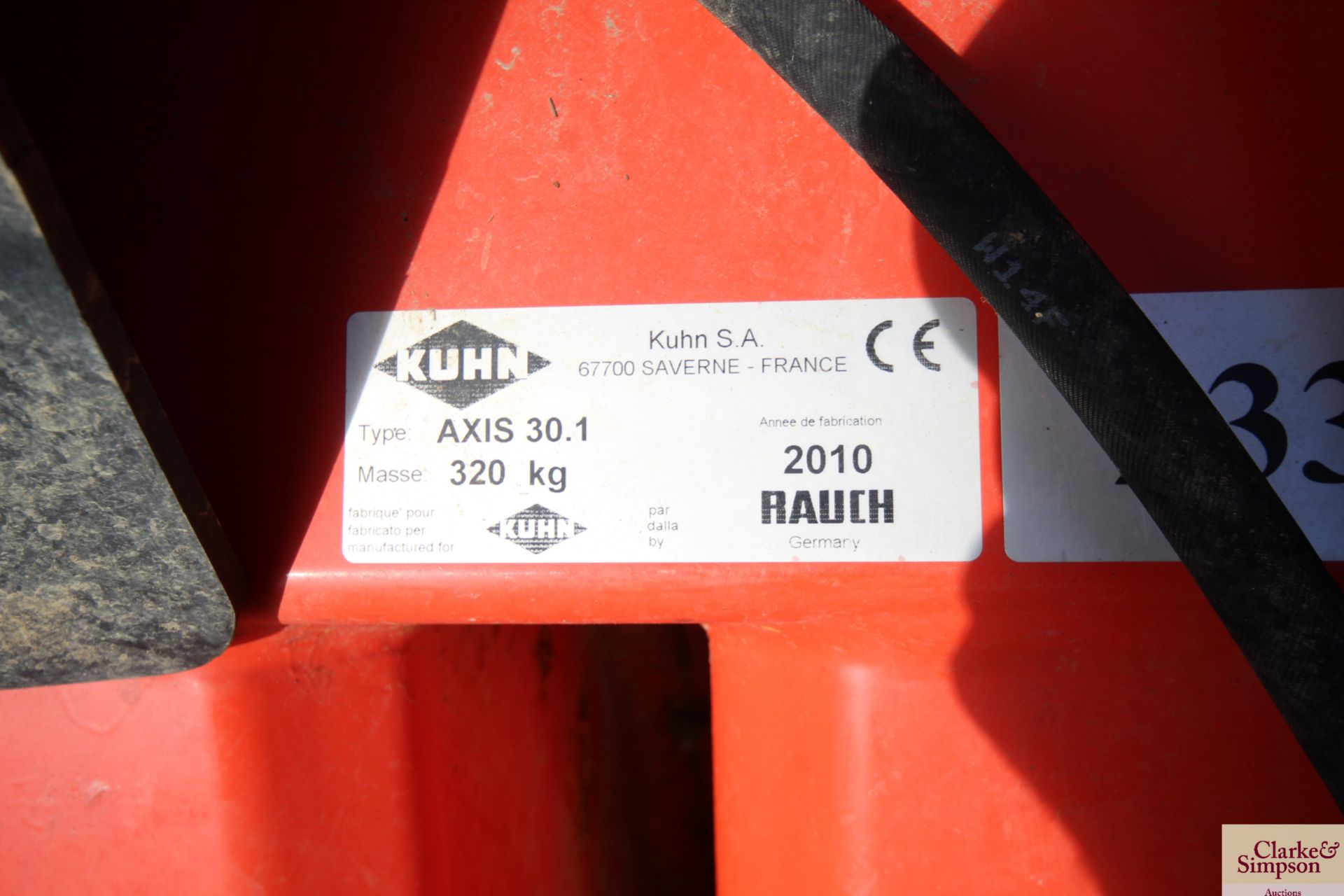 Kuhn Axis 30.1 24m twin disc fertiliser spreader. 2010 With hopper extension and cover. Owned from - Image 15 of 15