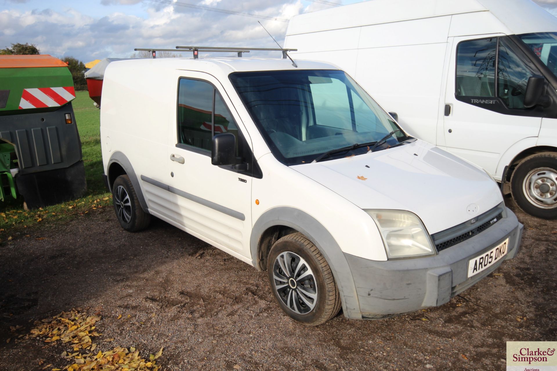 Ford Transit Connect 1.8 diesel van. Registration AR05 DKO. Date of first registration 03/2005. 99,