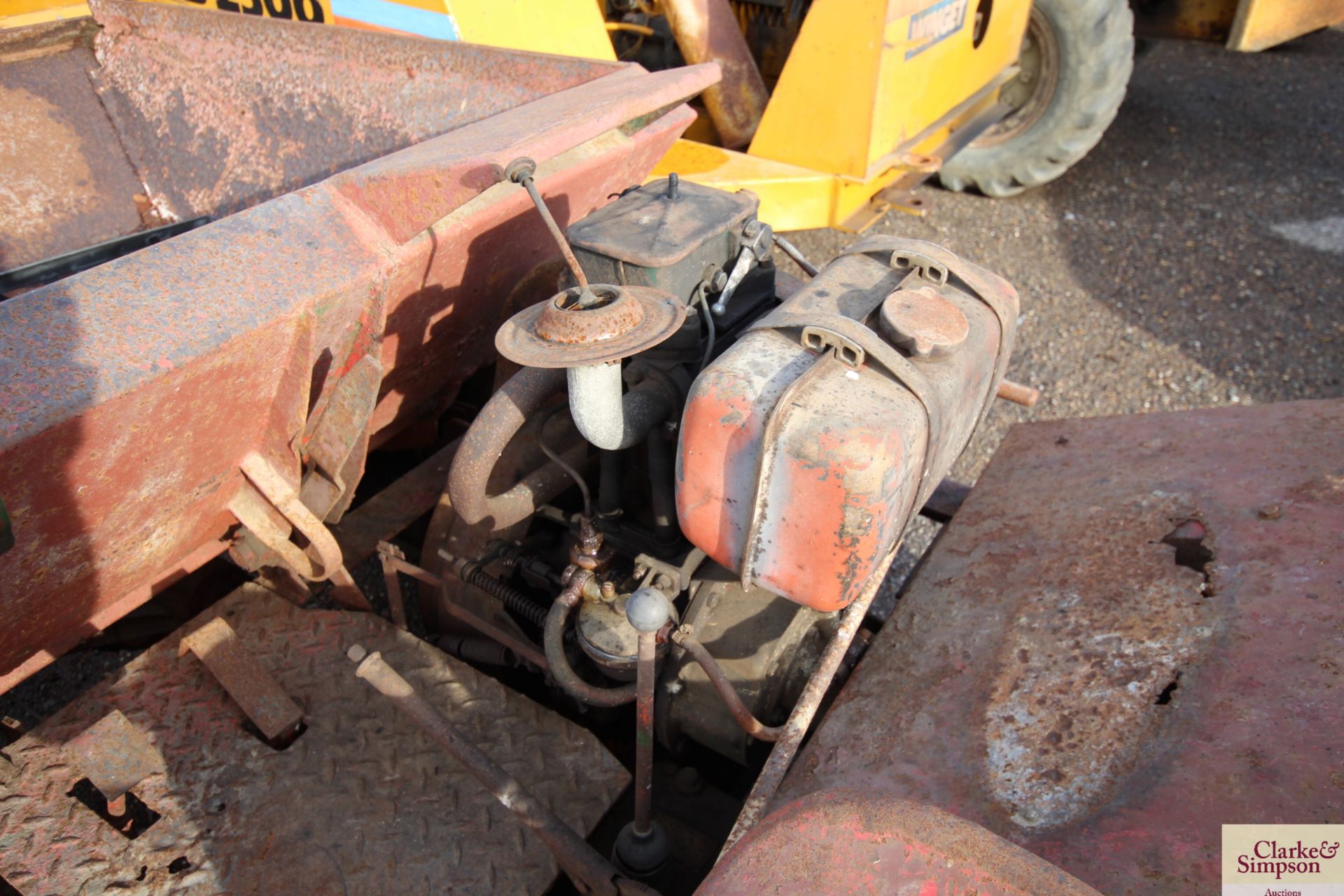 Winget 2WD dumper. For spares or repair. - Image 8 of 12