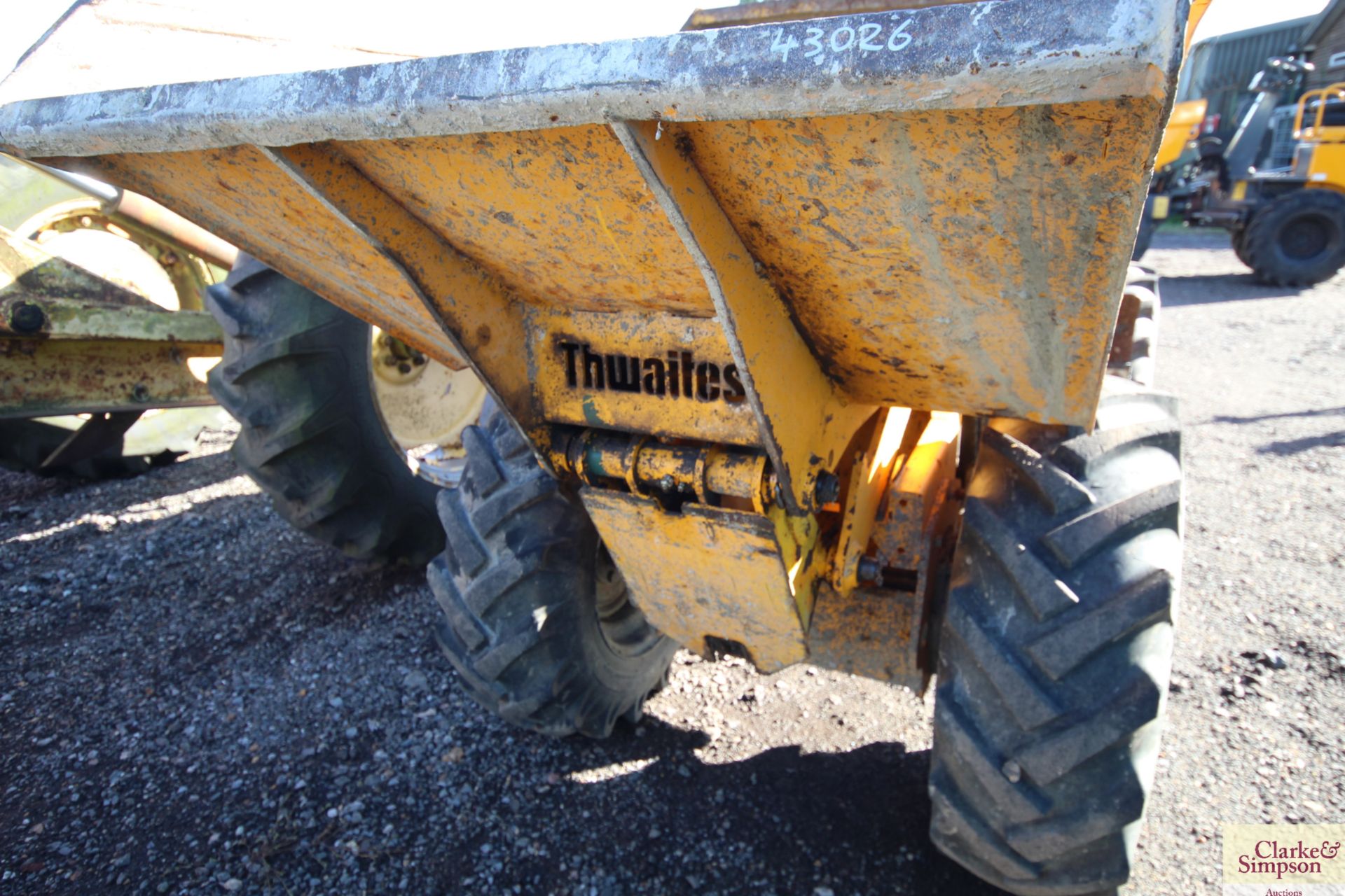 Thwaites 1T high tip 4WD dumper. 2013. 1,567 hours. 225/75-15.3 wheels and tyres. V - Image 6 of 26