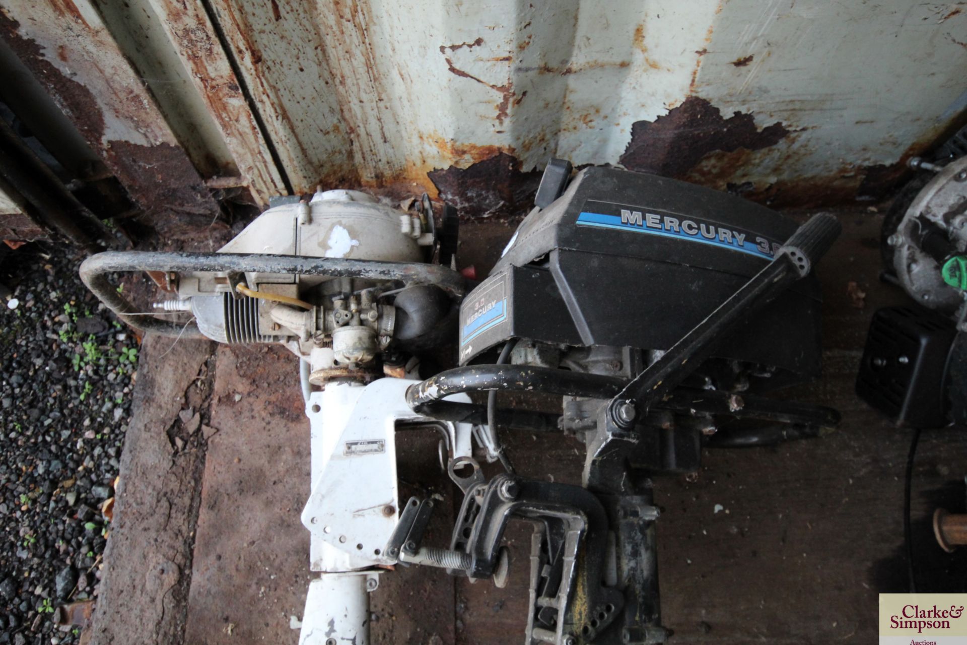 2x outboard motors. - Image 2 of 4
