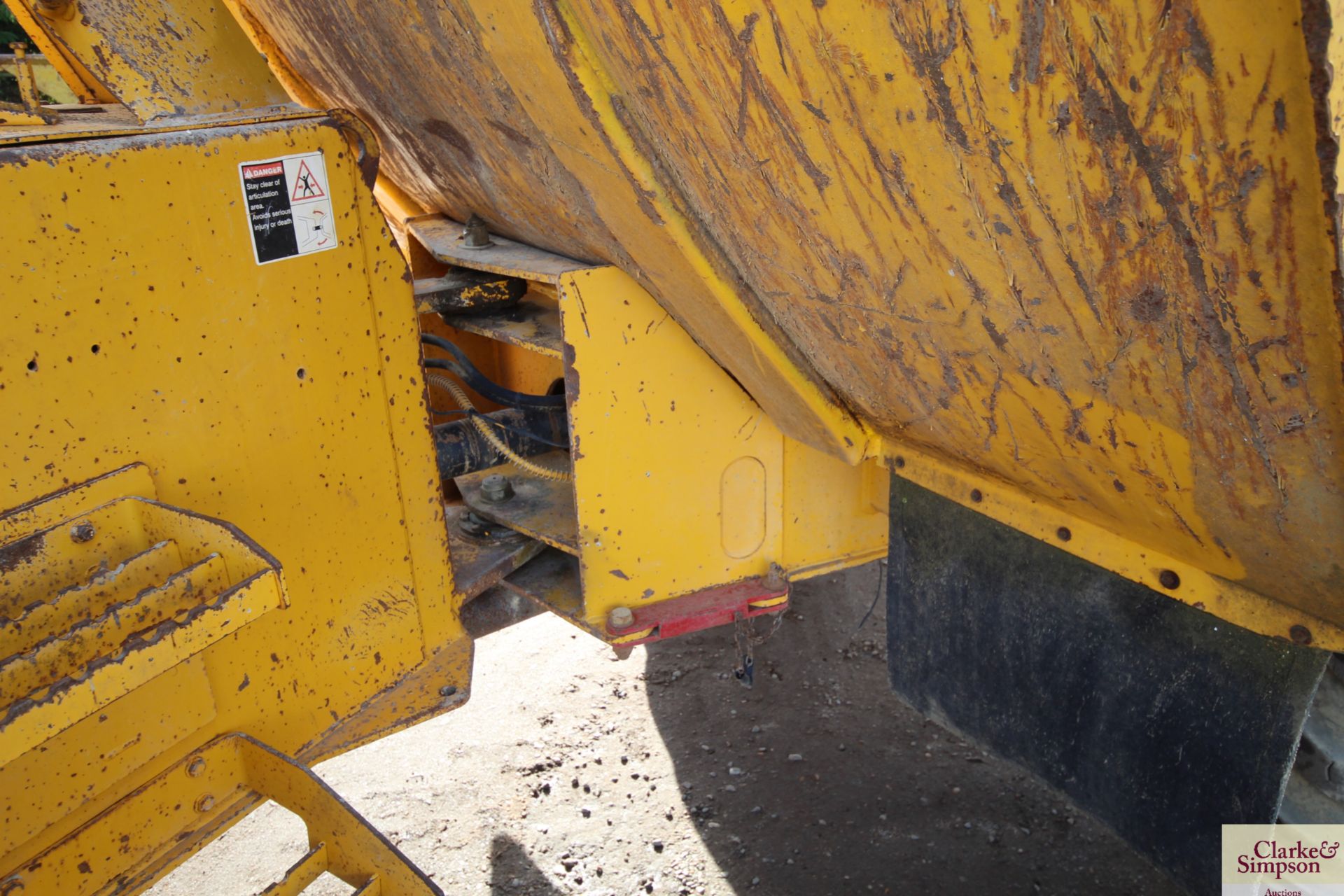 Thwaites 9T 4WD dumper. 2002. 500/60-22.5 wheels and tyres. Perkins engine. Vendor reports dumper - Image 26 of 38