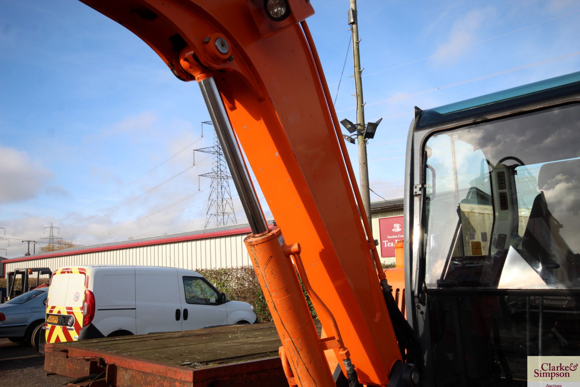 Doosan DX55E 5.5T excavator. 2011. 5,045 hours. Serial number 50461. With new rubber tracks 50 hours - Image 13 of 68