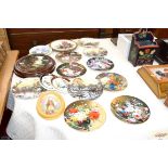 A quantity of various collector's plates to includ