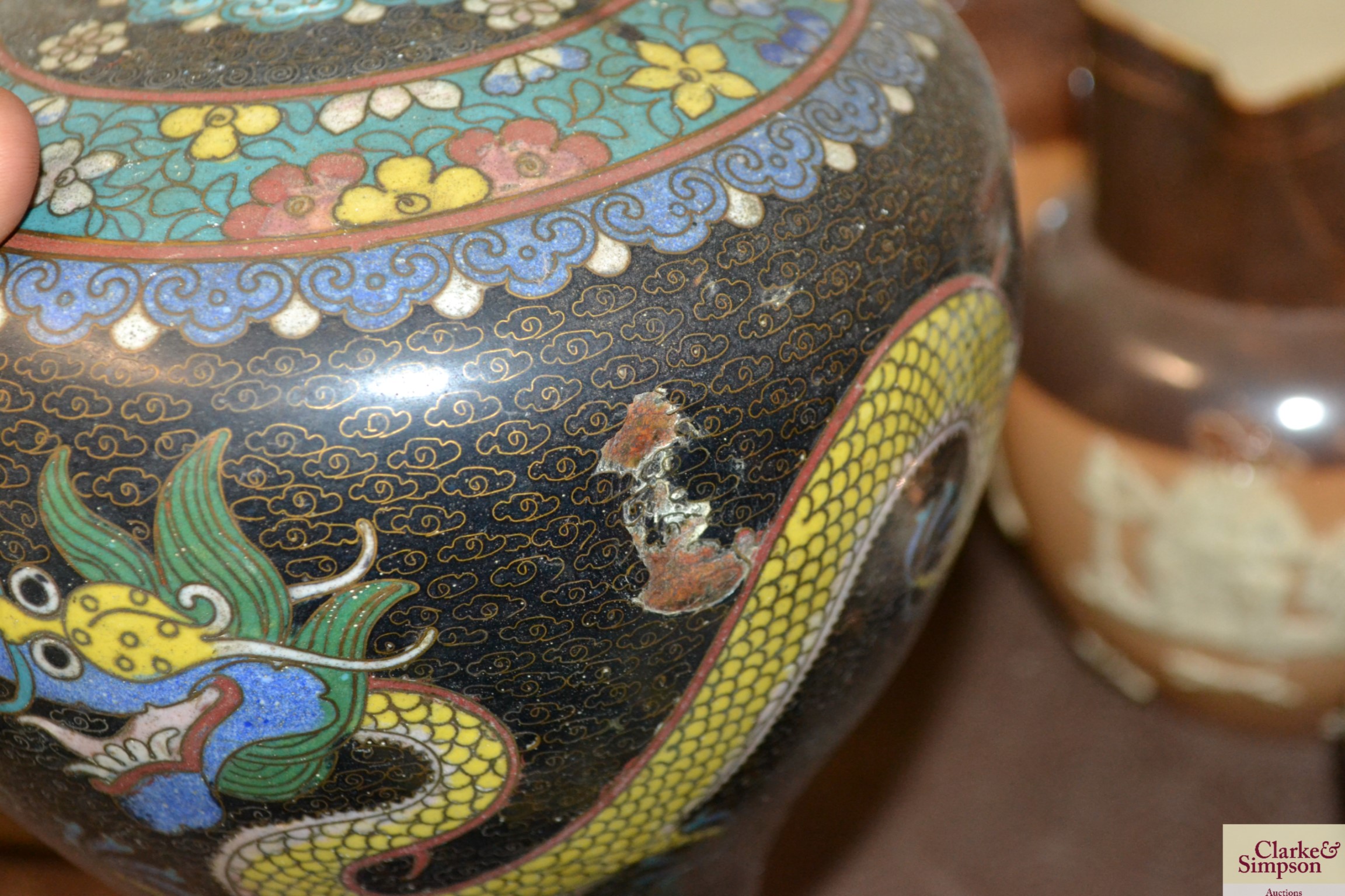 A pair of cloisonné baluster vases with dragon dec - Image 4 of 4