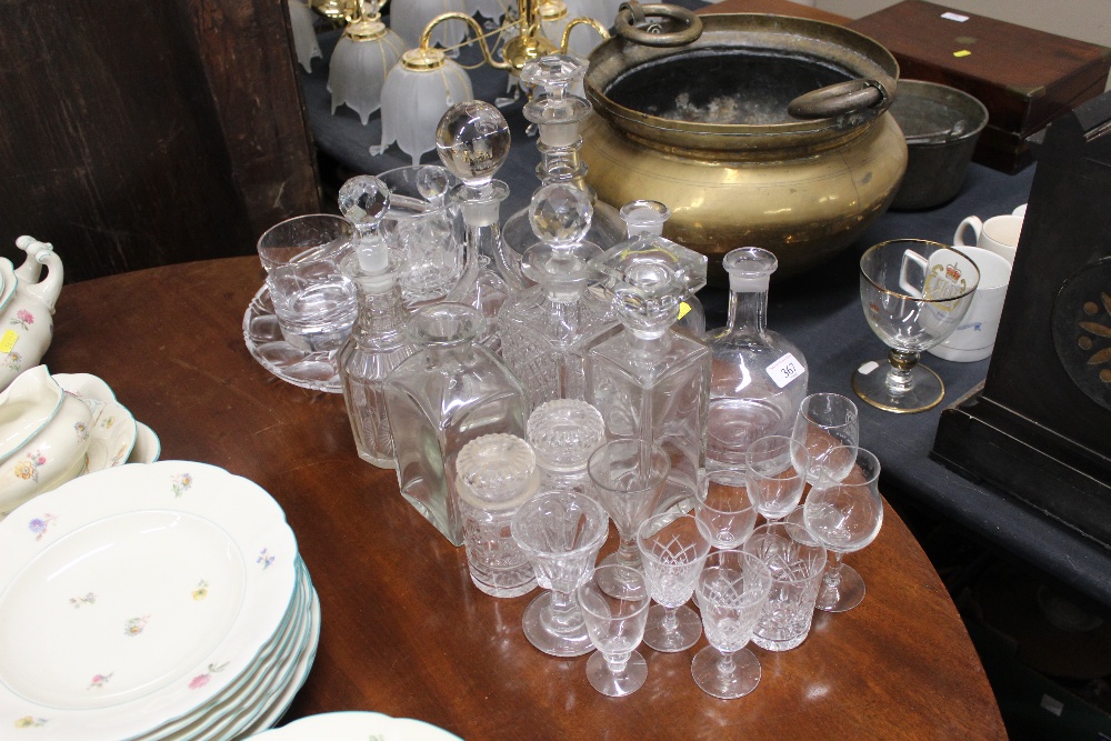 A quantity of various glassware including decanter