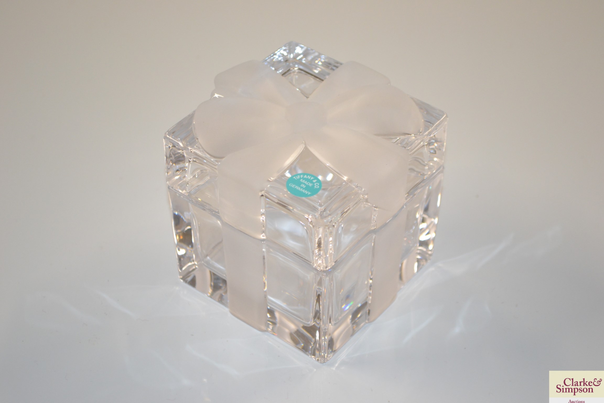 A Tiffany & Co cut glass trinket box - Bild 2 aus 4