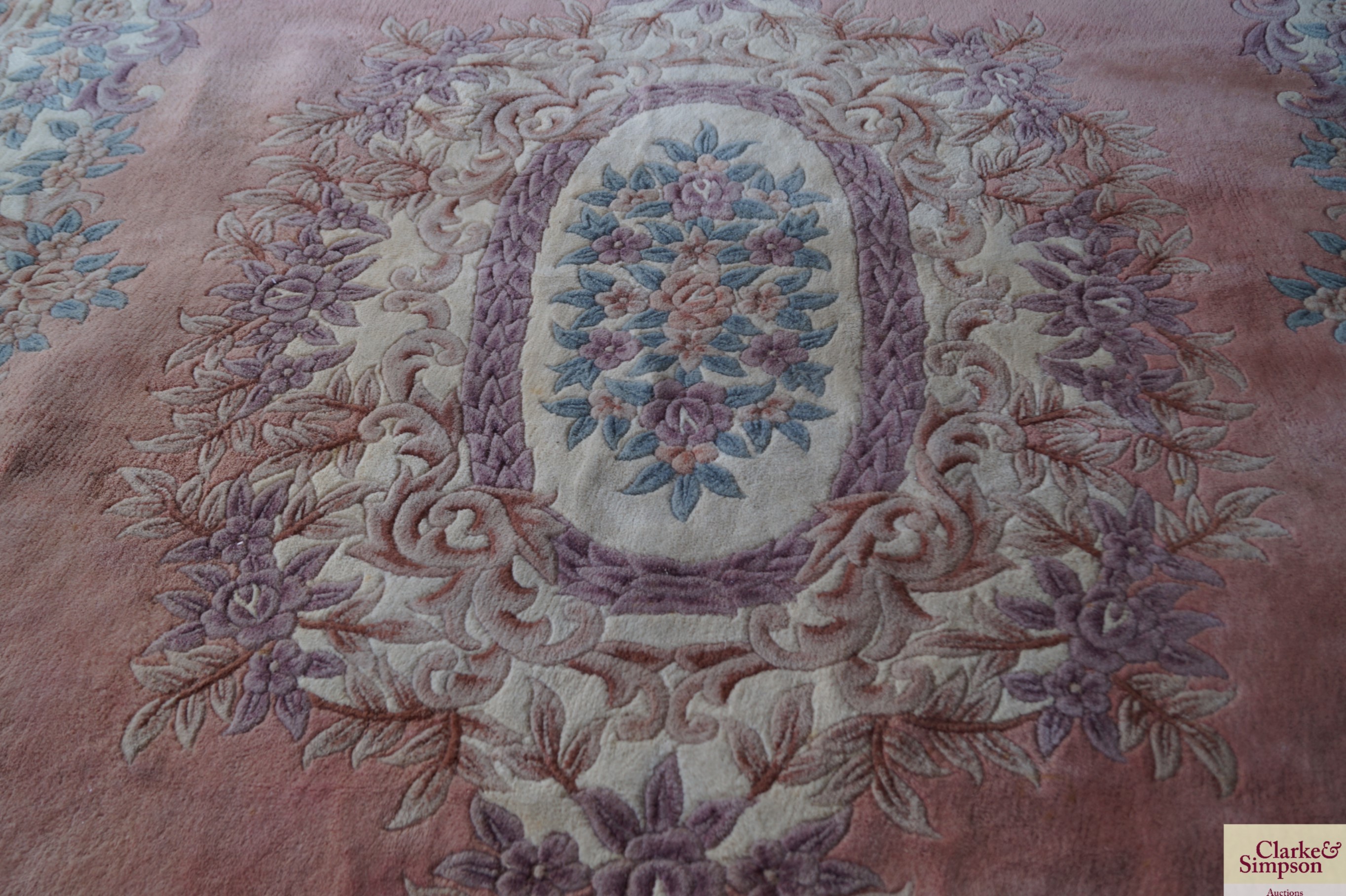 An approx. 12' x 8'6" Chinese wool rug - Bild 3 aus 3