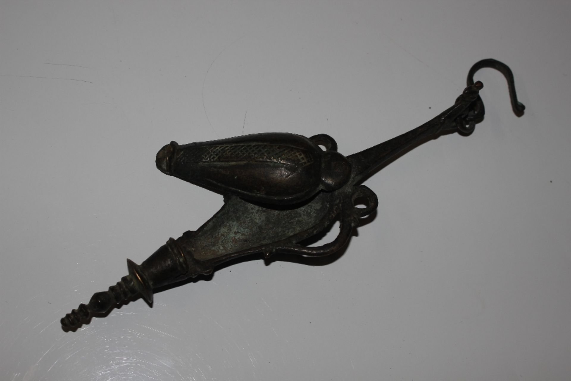 An antique style bronze fish hook - Image 2 of 2