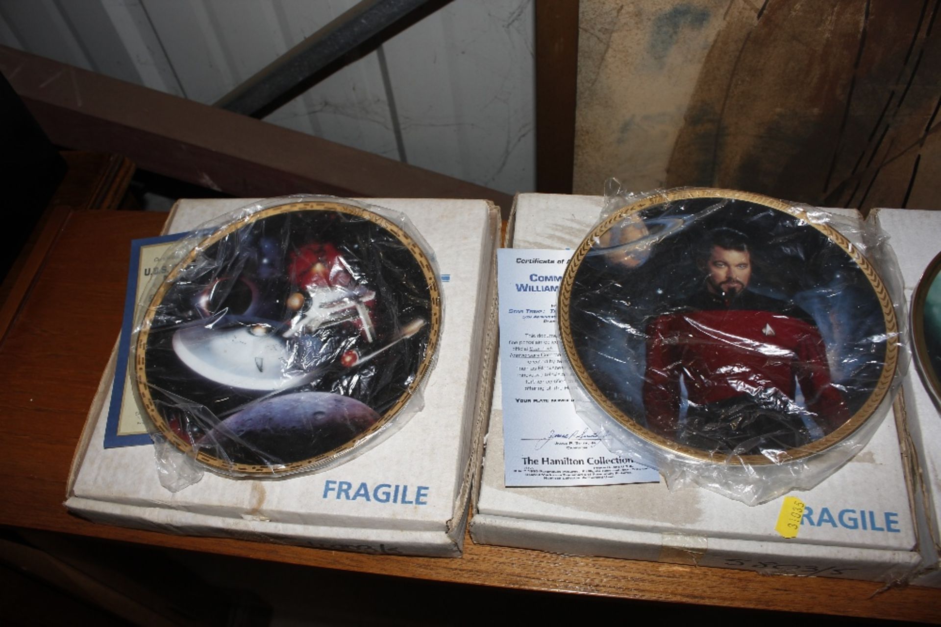 Four Star Trek collector's plates, boxed - Image 3 of 3