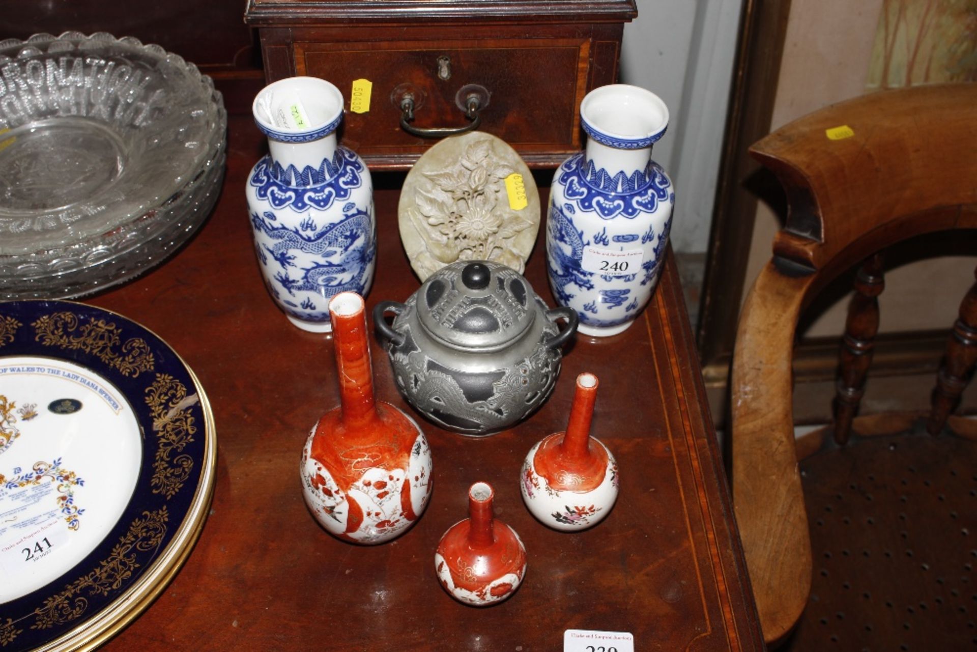 A pair of Chinese blue and white vases; two Japane