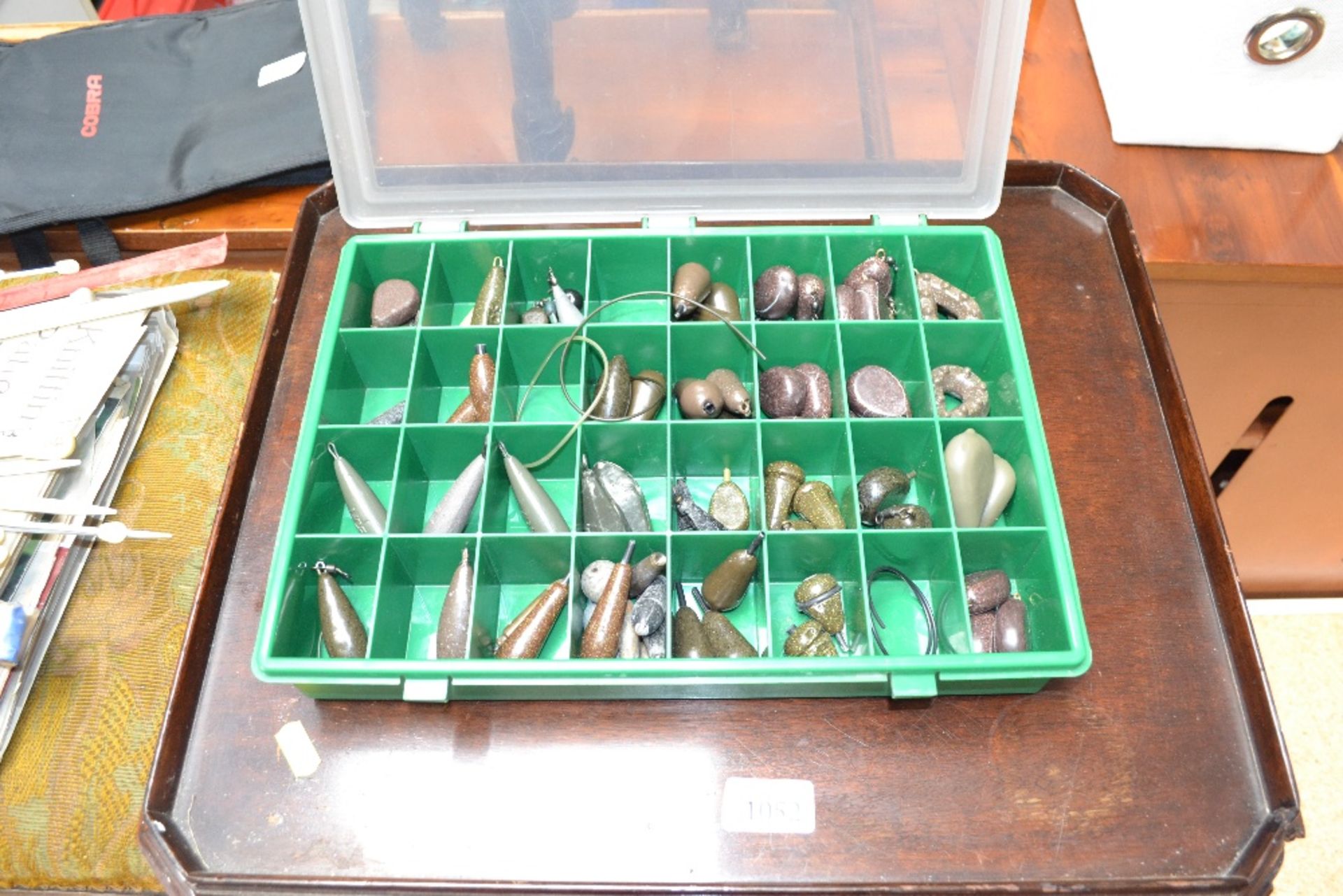 A quantity of fishing weights