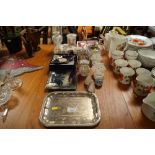 A collection of decorative glass and china to incl