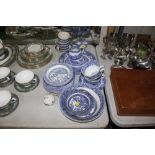 A quantity of various blue and white china to incl