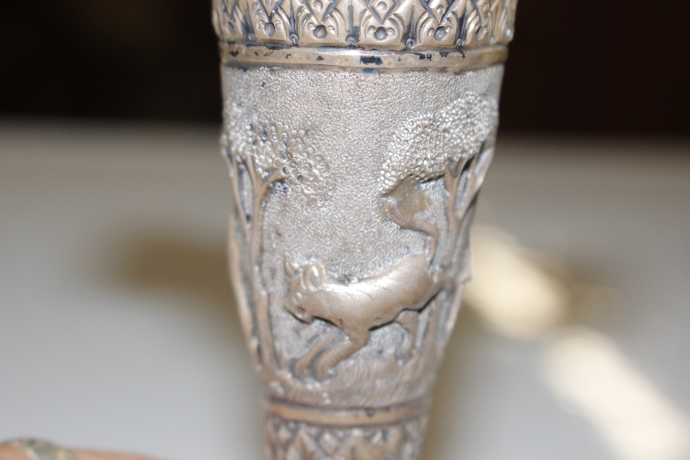A pair of Indian white metal trumpet shaped vases - Image 2 of 5