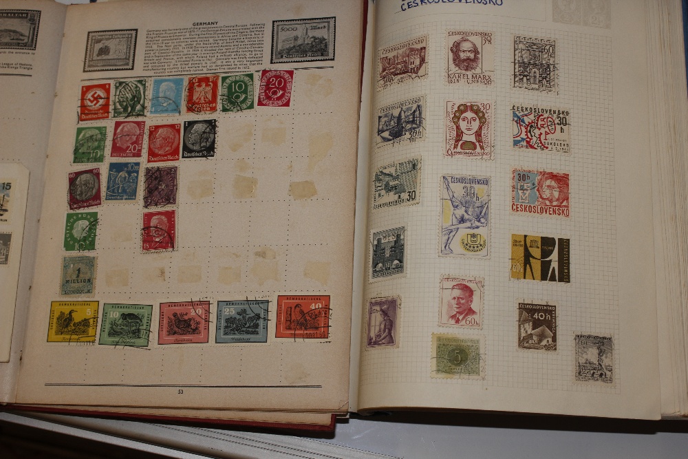 A collection of miscellaneous stamps - Image 2 of 10
