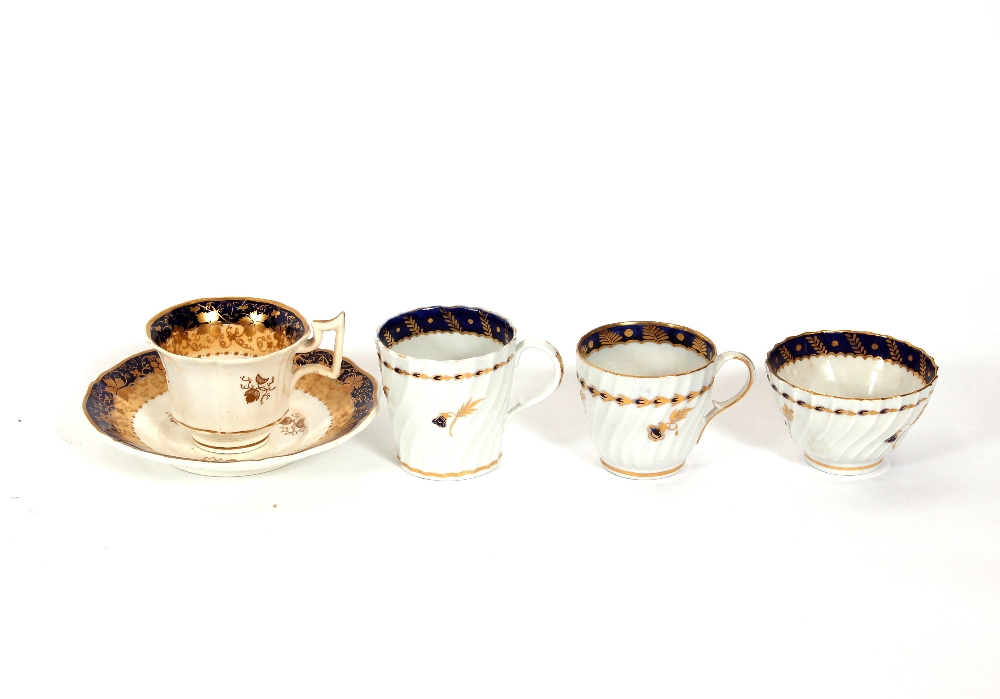 Five Worcester pattern tea cups and matching tea bowl with underglaze blue crescent mark to base;