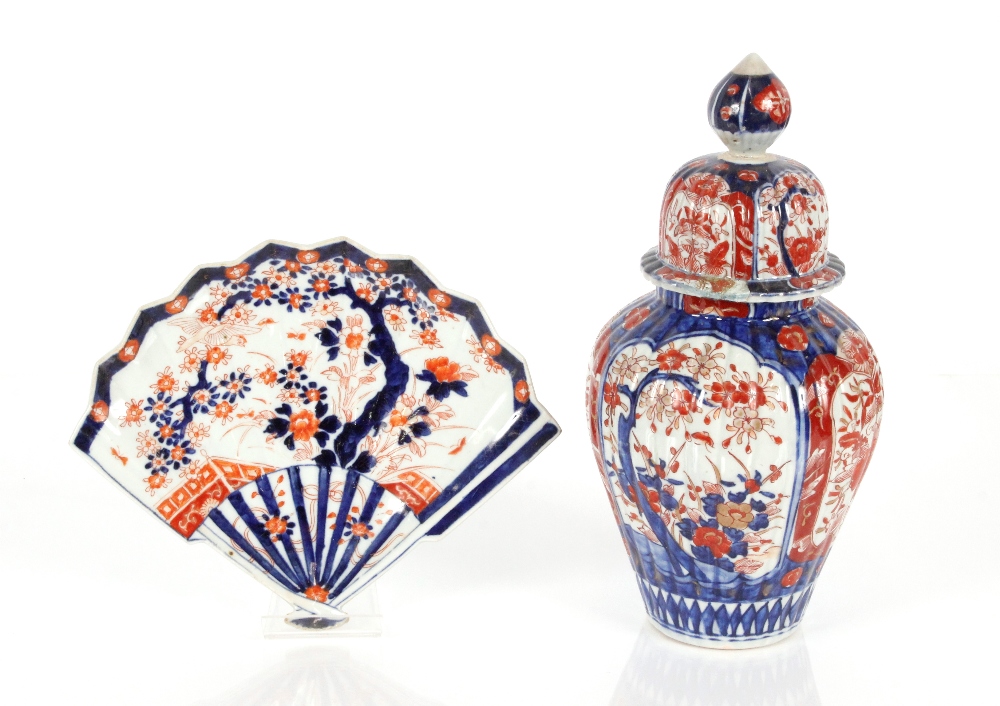 An Imari fan shaped dish, 27cm; and an Imari vase and cover, 34cm high (2)