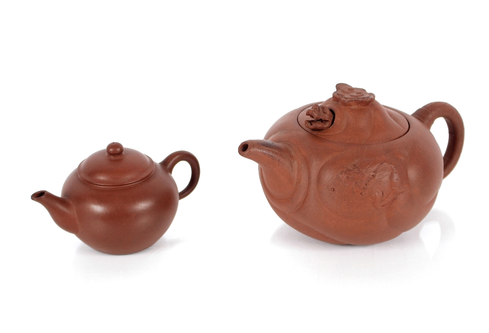 A small Chinese yxing terracotta teapot, seal mark