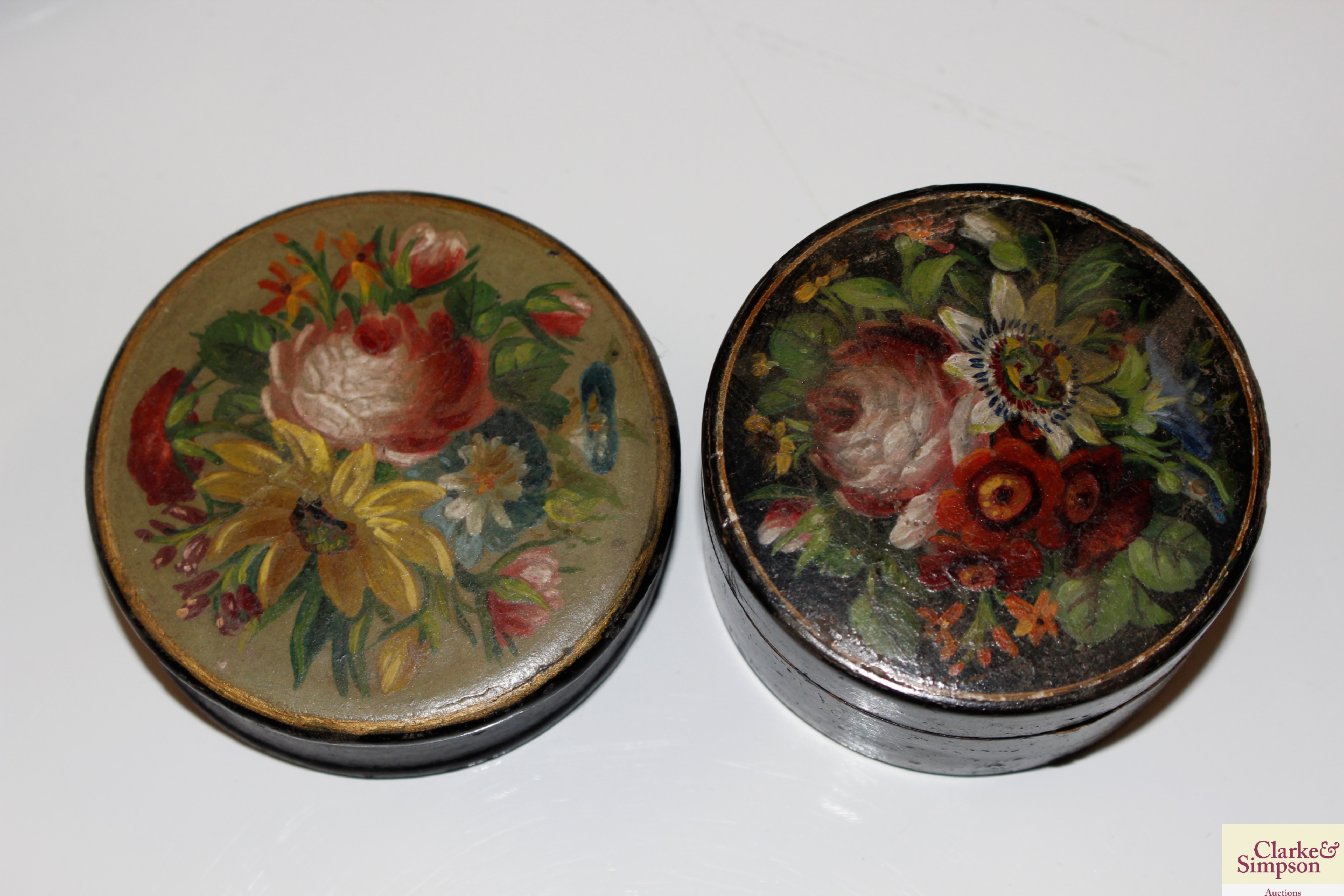 Two floral painted boxes and a carved wooden lion - Image 3 of 3