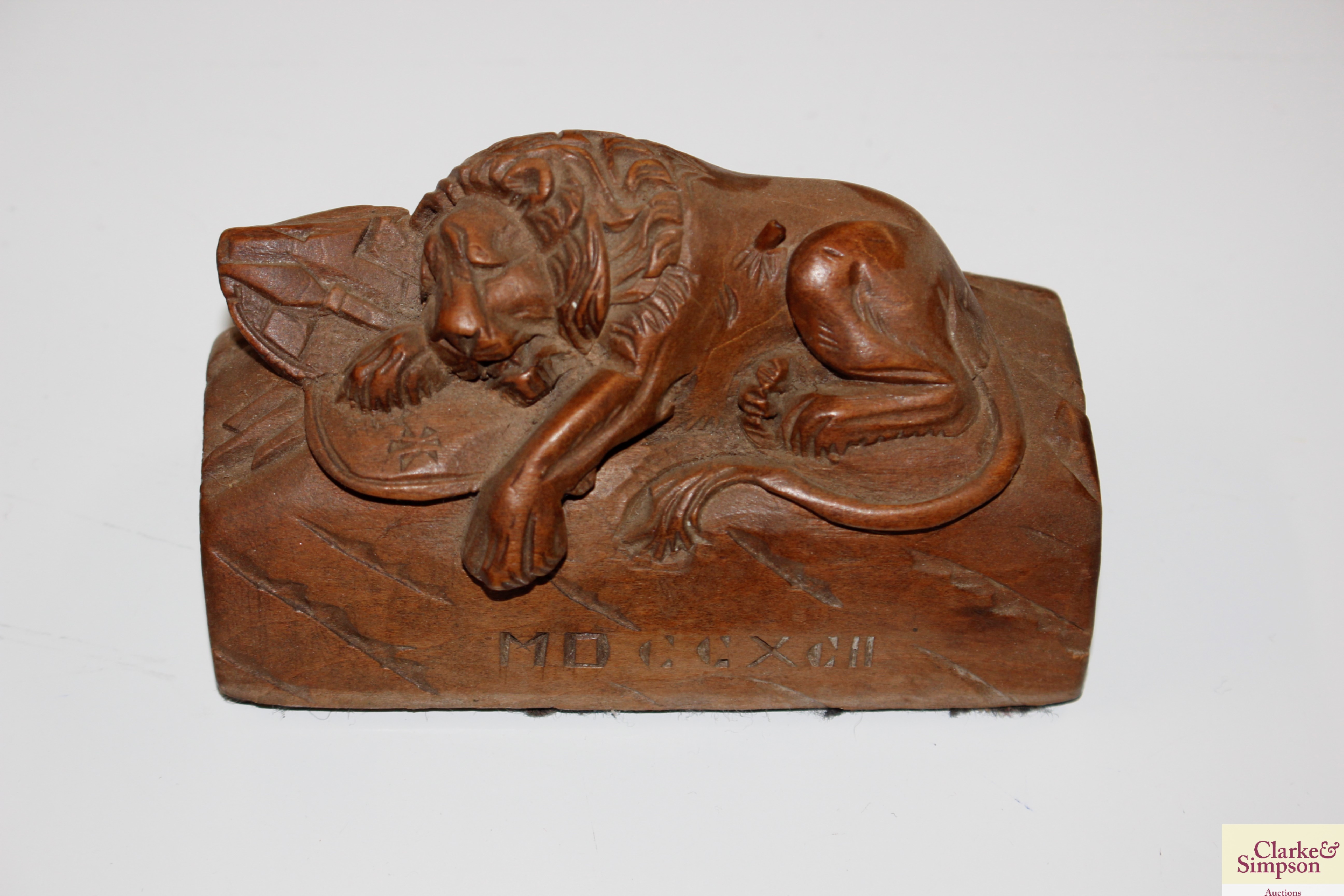 Two floral painted boxes and a carved wooden lion - Image 2 of 3