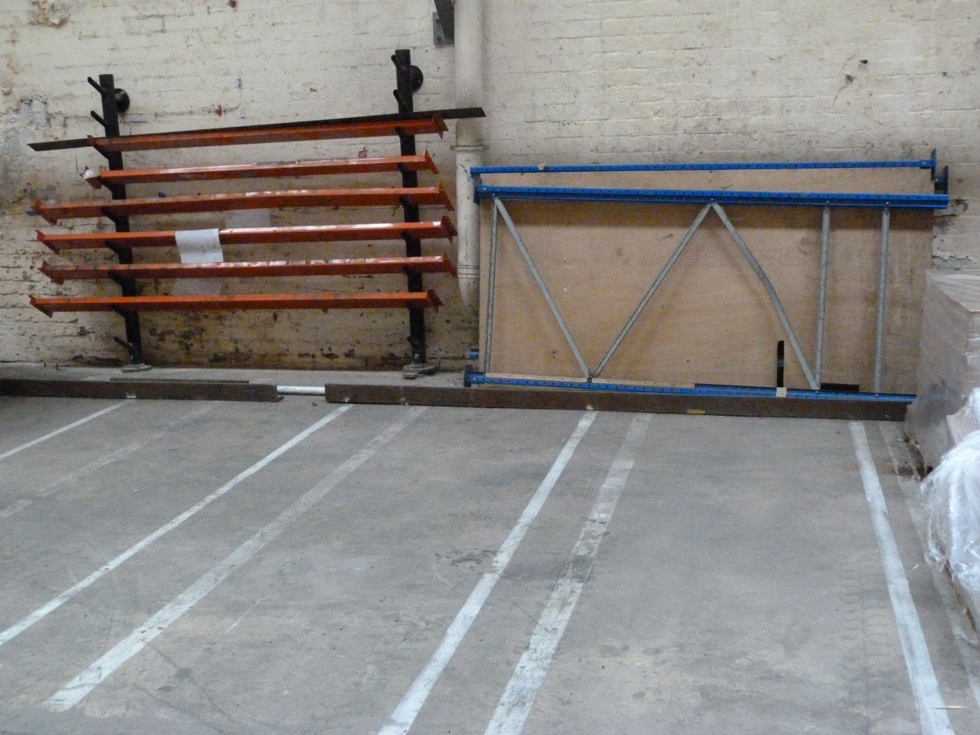 Two bays of low pallet racking consisting of three uprights and four beams 2.5m tall x 2.