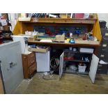 Contents to workbench to include Linbins and rack,