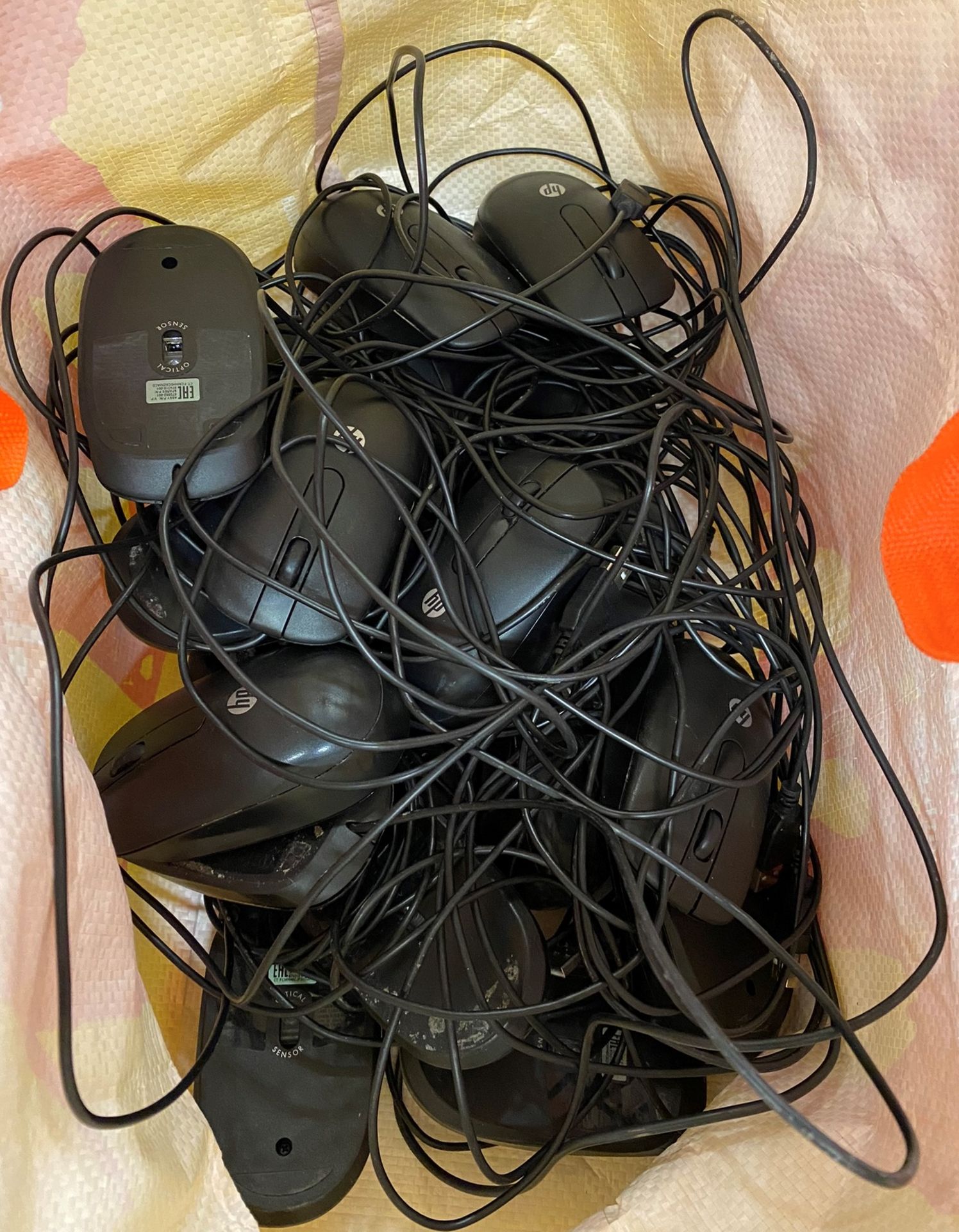 Contents to 3 Bags - Approximately 60 Assorted Wired Mice - Image 2 of 4