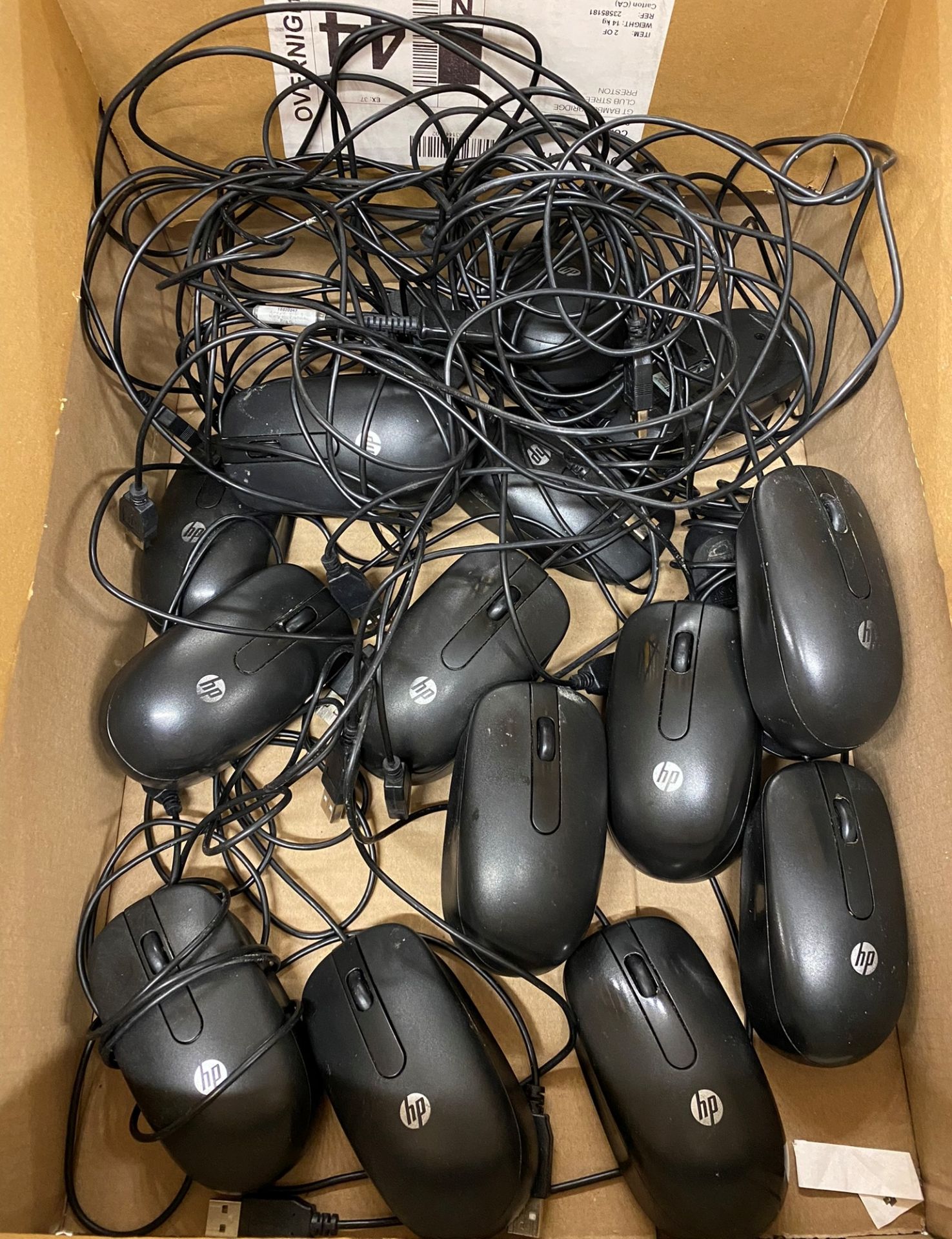 Contents to Box - 12 x Assorted Wired Mice