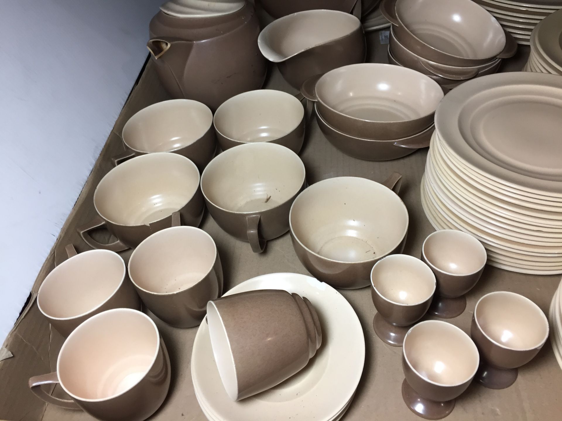80+ Pieces Branksome brown crockery - many pieces damaged - Image 3 of 4