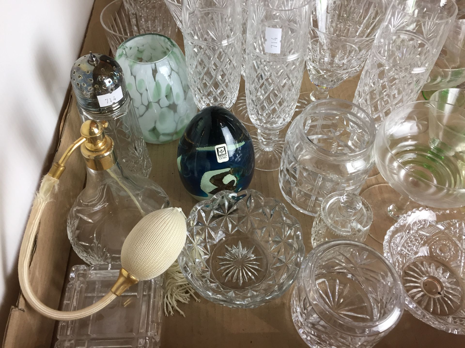 60+ items of glassware including 22cm diam trifle bowl, 27cm diam fruit bowl, - Image 2 of 5