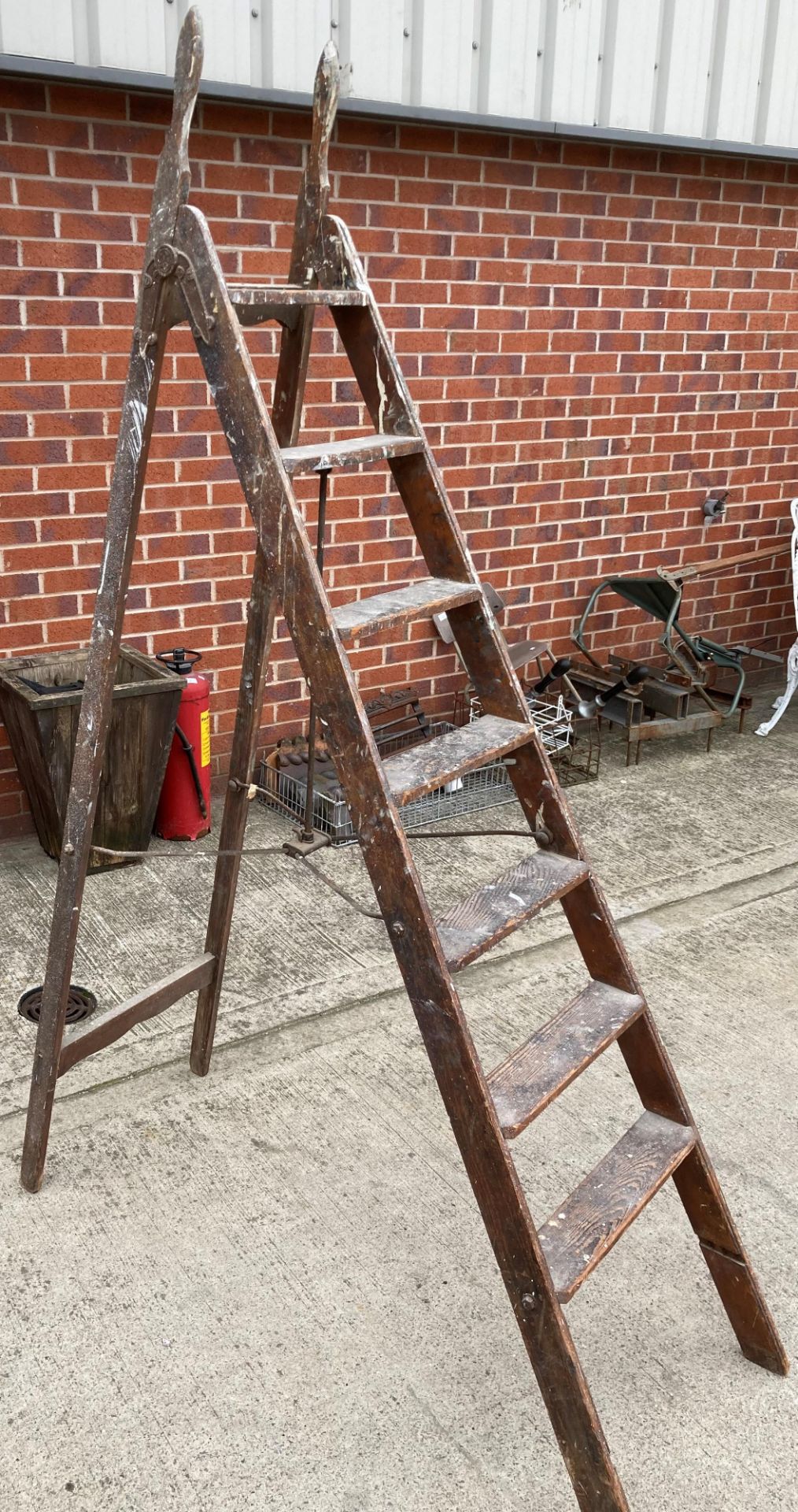 Wooden 7 rung vintage step ladder