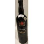 A 75cl bottle of Taylor's Select Port (AA05)