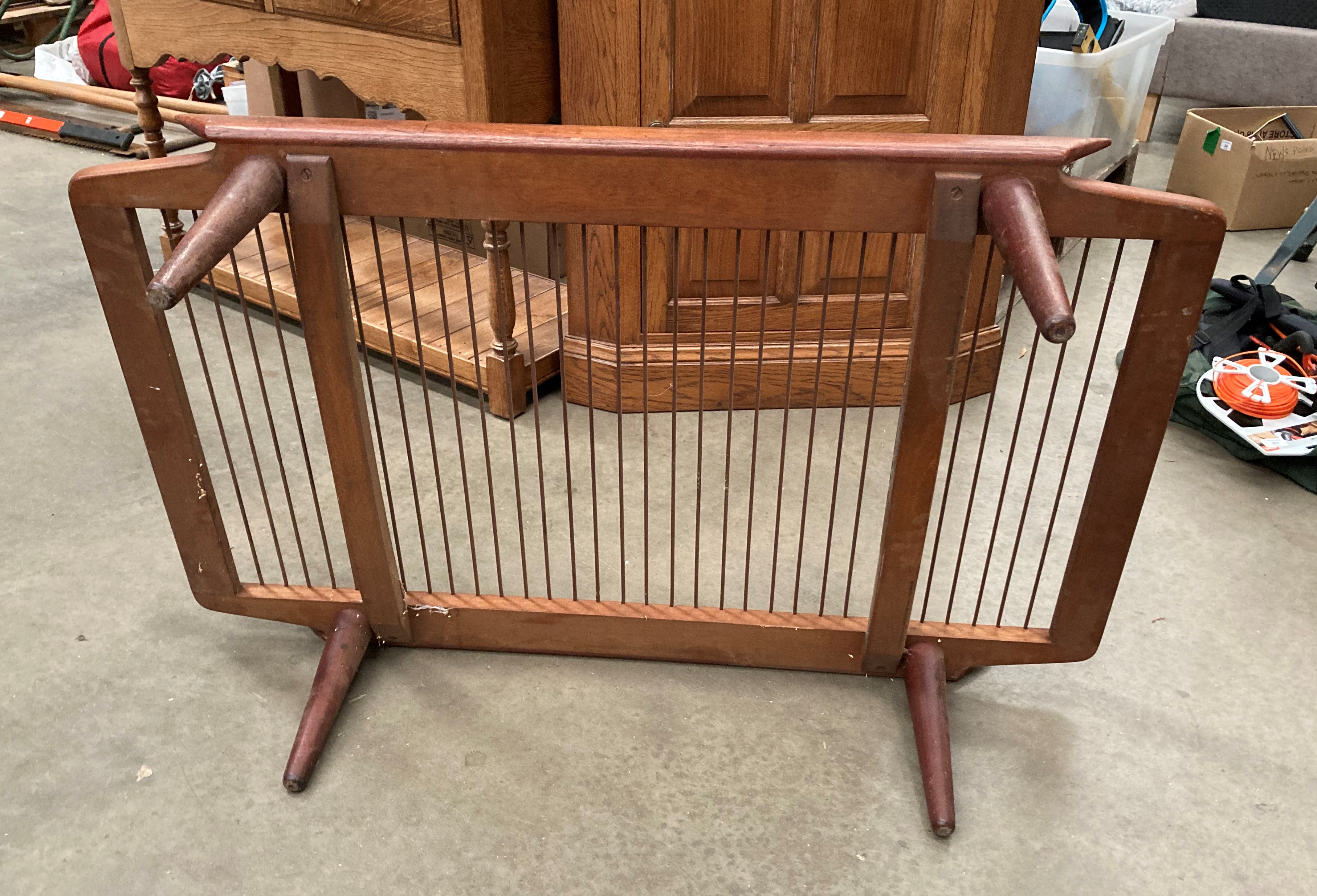 1950s teak framed daybed, no maker's mark or label, - Image 4 of 14