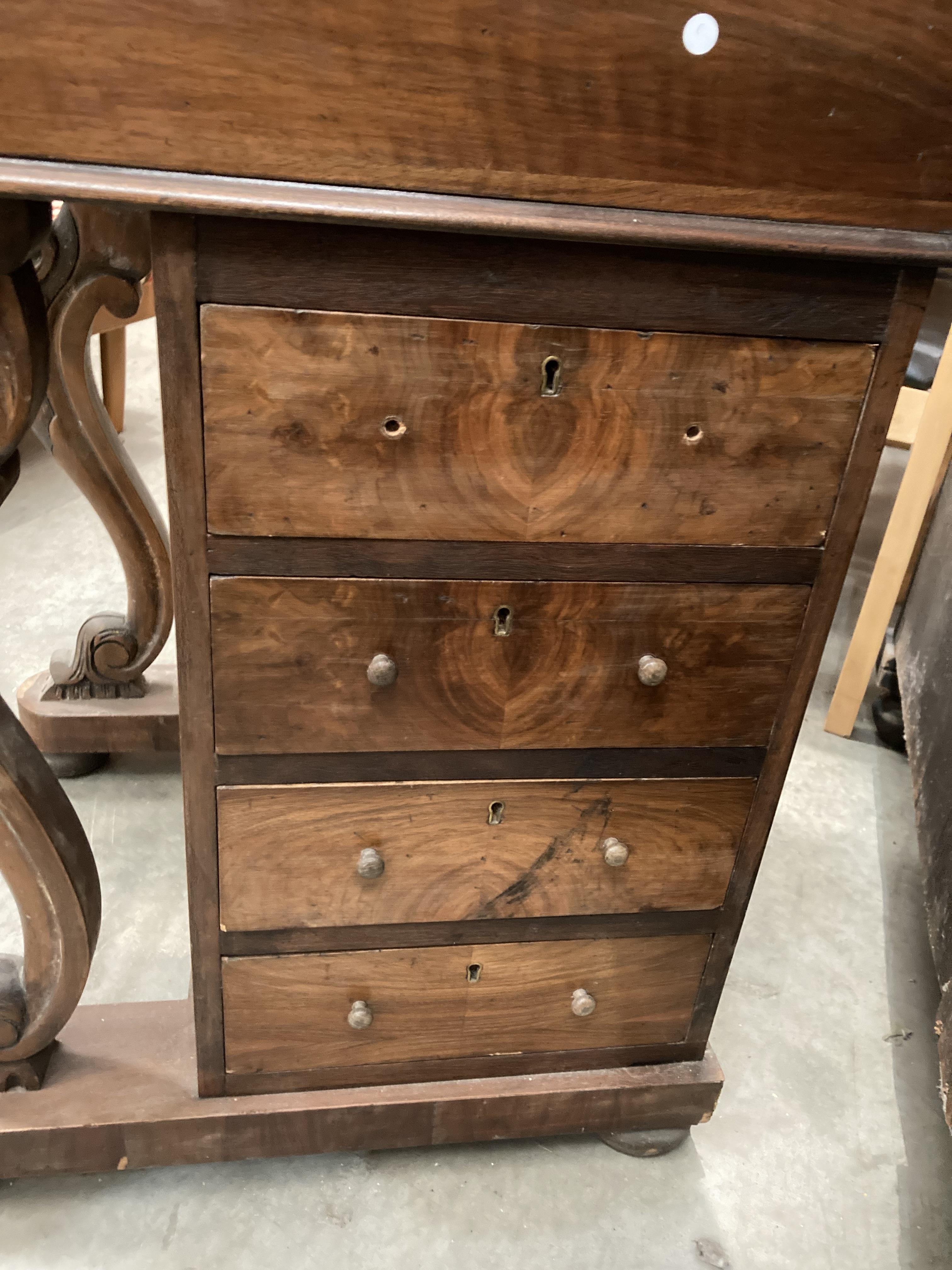 A walnut Davenport with green tooled leather lift top with four drawers to one side and four dummy - Image 4 of 4