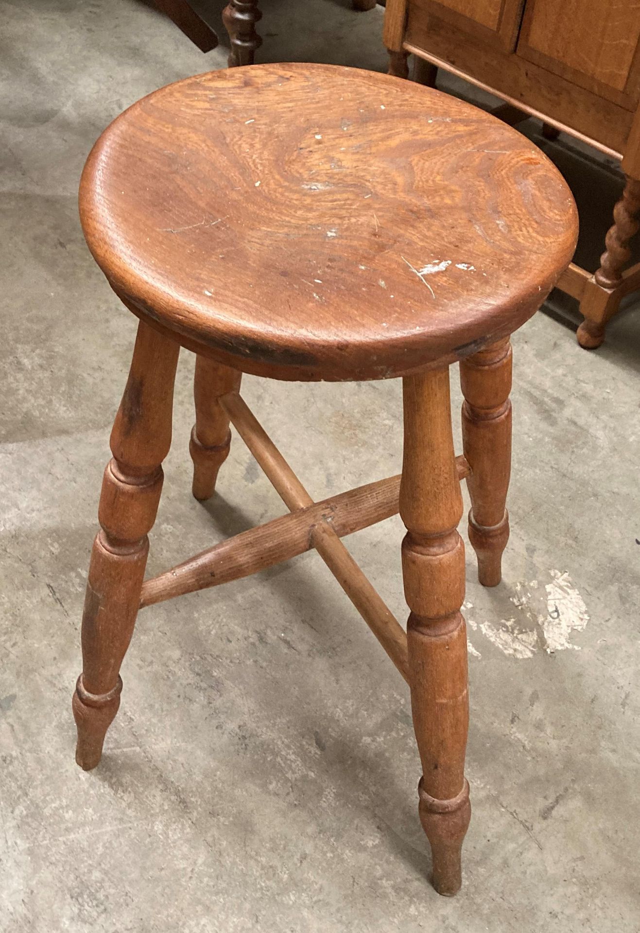 A country elm stool - Image 2 of 3