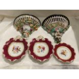 Two ceramic shelves with angels/cherubs and three assorted shallow dishes (SR3)