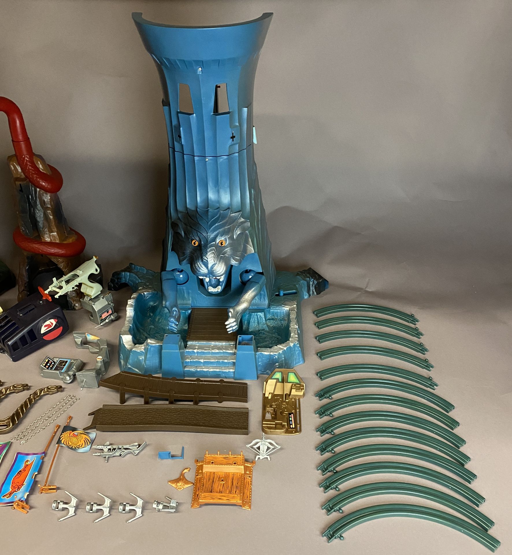 ETERNIA - Vintage Masters of the Universe Playset and Original Box (MOTU) - Appears to be complete - Image 76 of 125