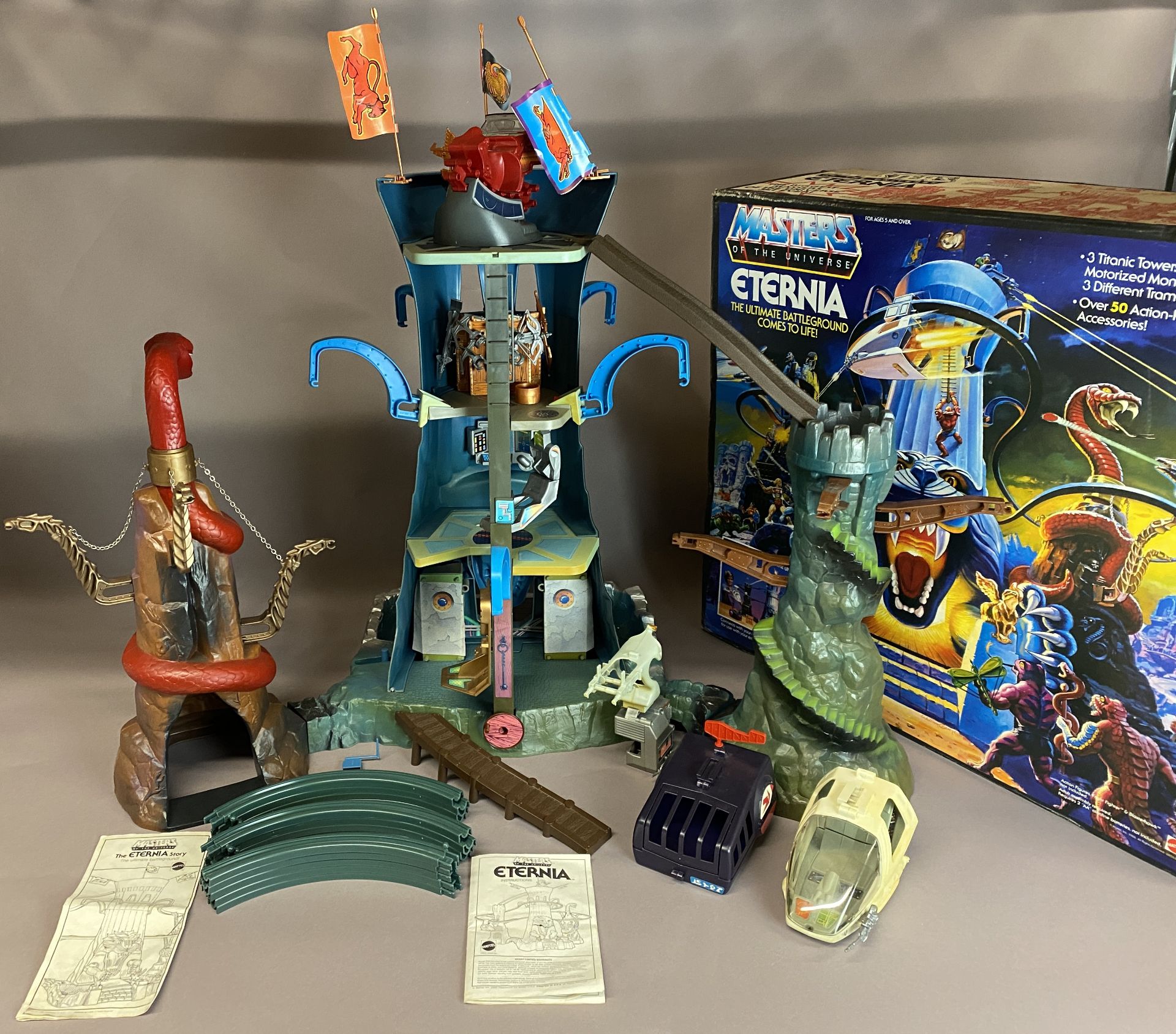 ETERNIA - Vintage Masters of the Universe Playset and Original Box (MOTU) - Appears to be complete - Image 88 of 125