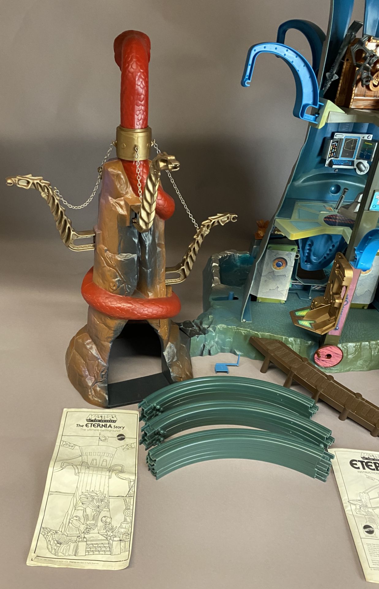 ETERNIA - Vintage Masters of the Universe Playset and Original Box (MOTU) - Appears to be complete - Image 89 of 125