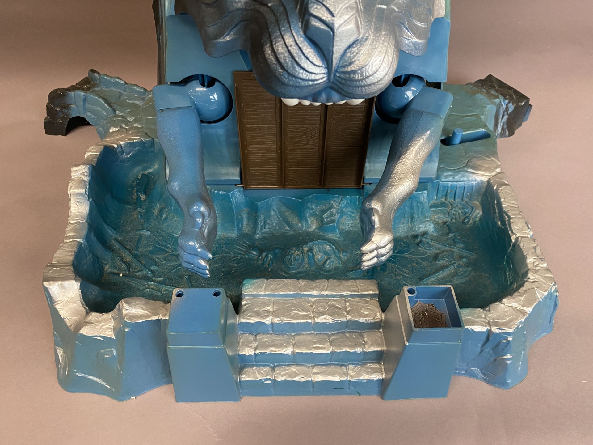 ETERNIA - Vintage Masters of the Universe Playset and Original Box (MOTU) - Appears to be complete - Image 91 of 125