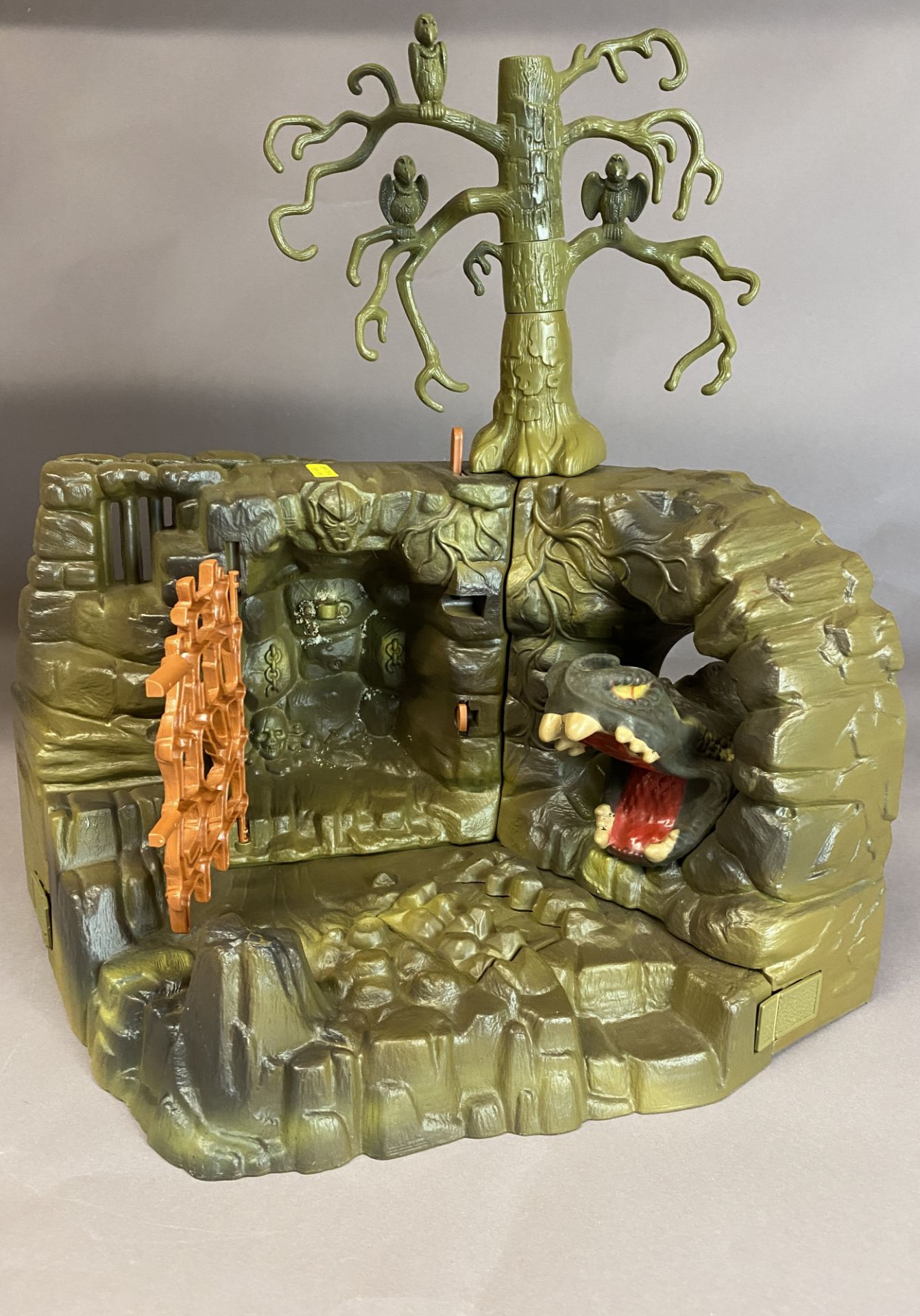 FRIGHT ZONE - Vintage Masters of the Universe Playset (MOTU) - Image 2 of 8