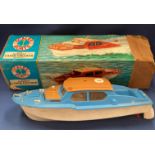 4145 Derwent cabin cruiser electric/battery 36cm length in box (box play worn) (S1 glass cab rost)