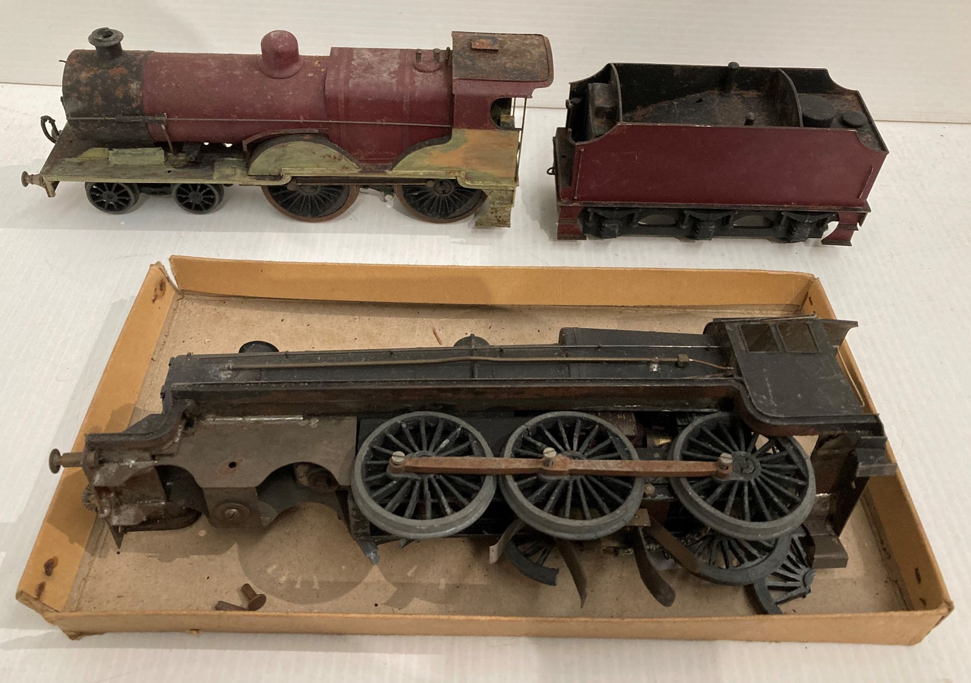 "O" gauge locomotive and one other missing parts (S1 T1)