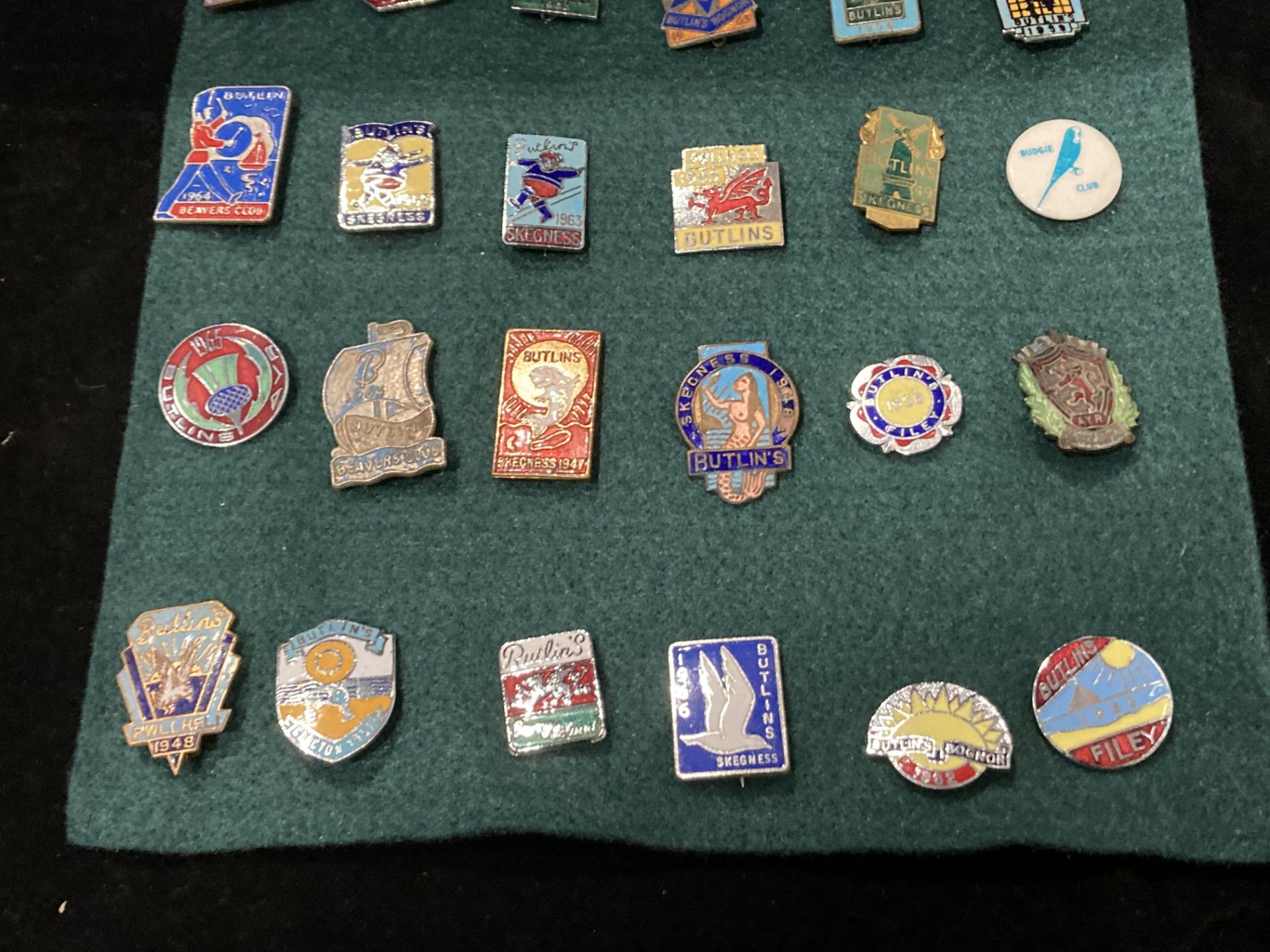 A collection of thirty six vintage Butlins badges - Image 3 of 3